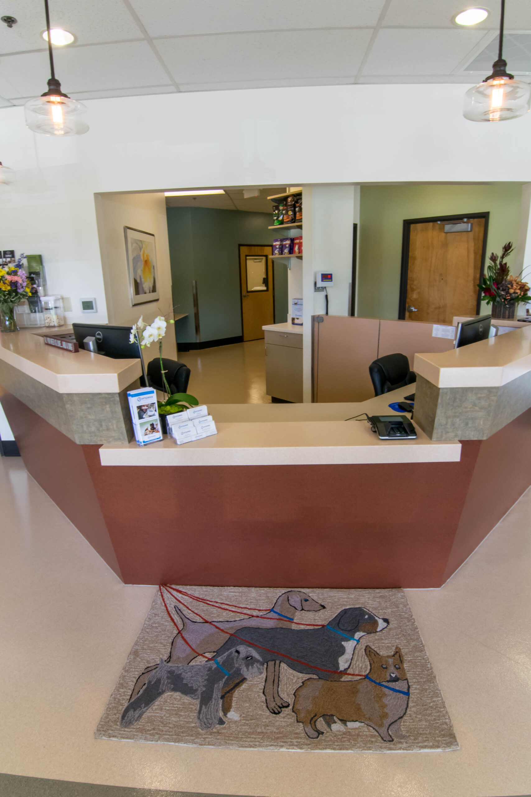 Front desk - Compass Veterinary Clinic